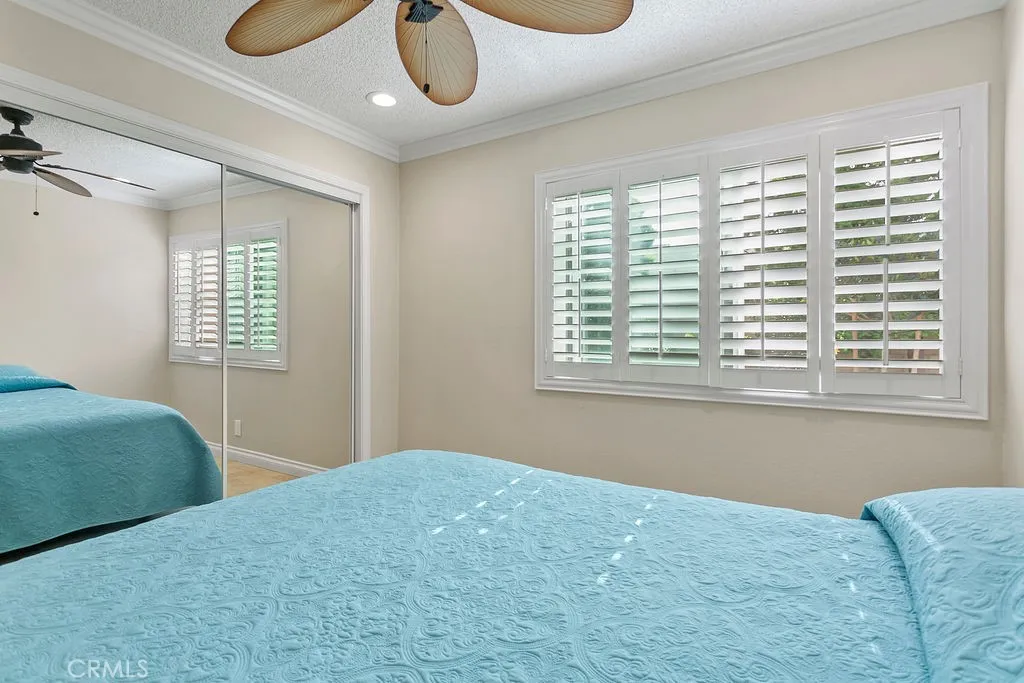 8877 Lauderdale Court 212b, Huntington Beach, California 92646 home-pic-18